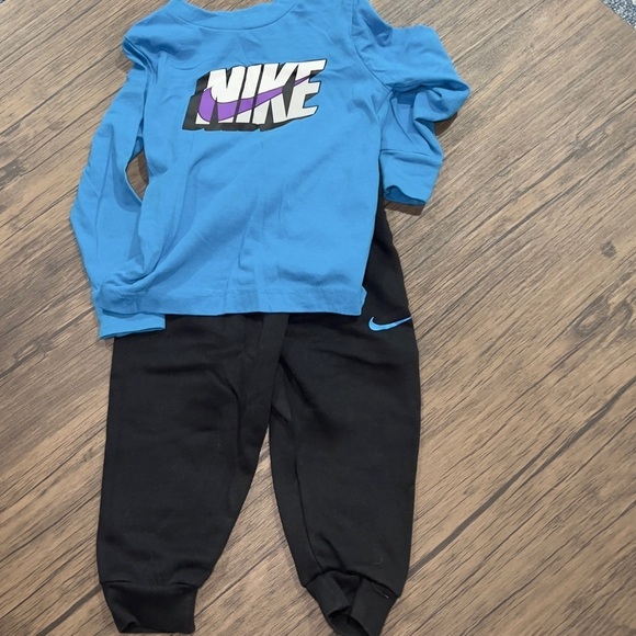 NIKE Black Sweat Pants and Blue Tee. Size 2T. - Picture 2 of 6